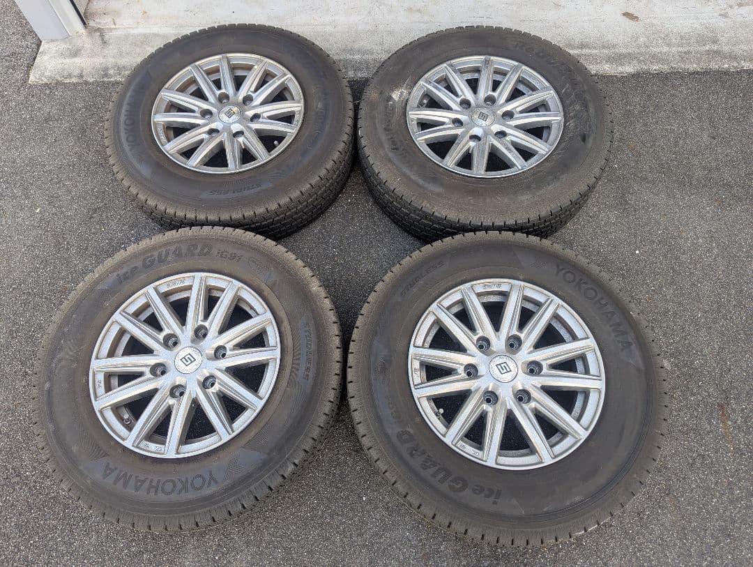Yokohama 195/80R15 スタッドレスタイヤセットハイエース用
