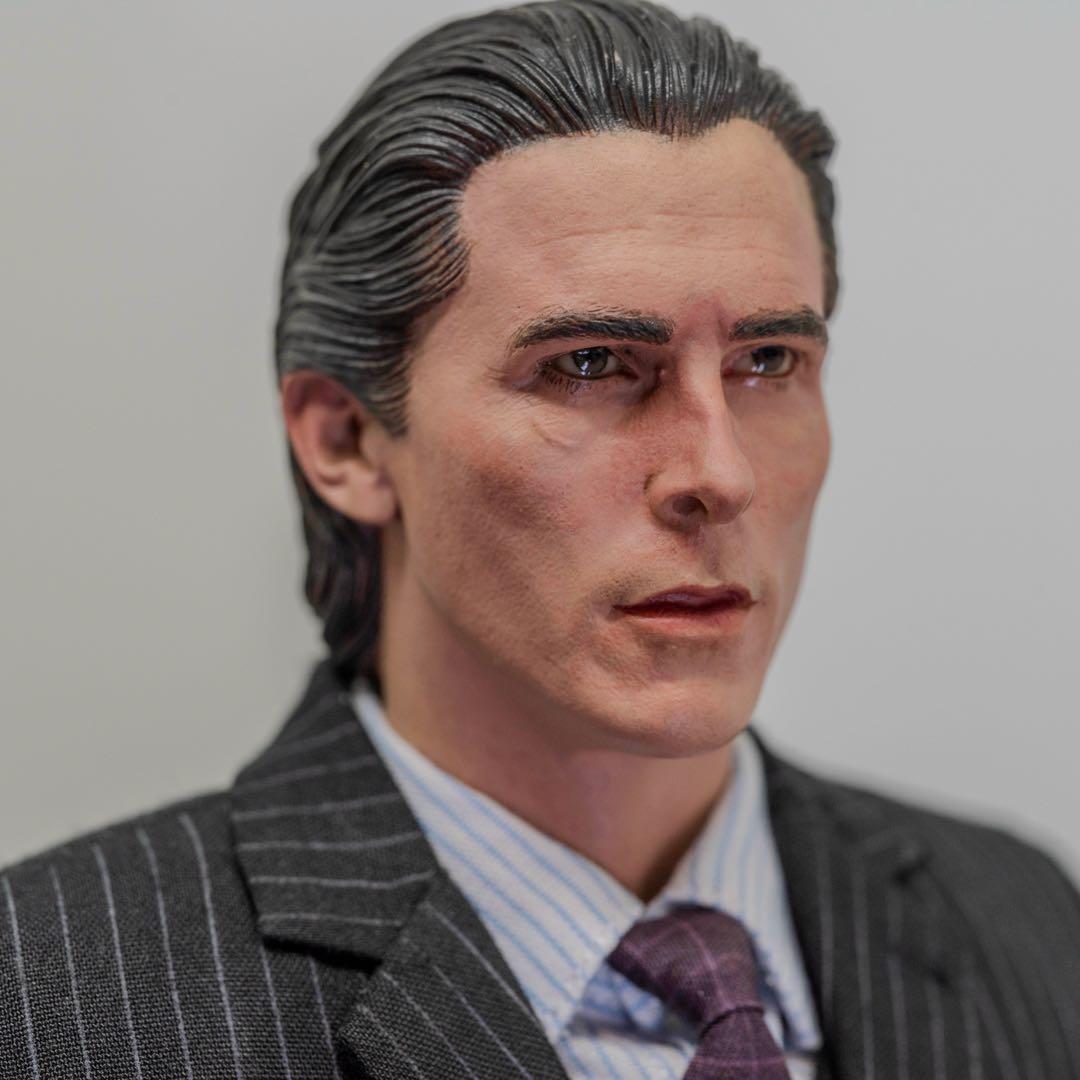 ブルースウェイン 1/6 カスタム バットマン ダークナイト ホットトイズ