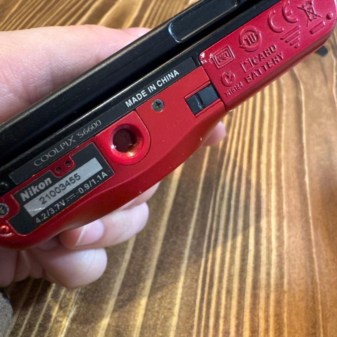 Nikon COOLPIX s6600 レッド 12x デジタルカメラ　赤