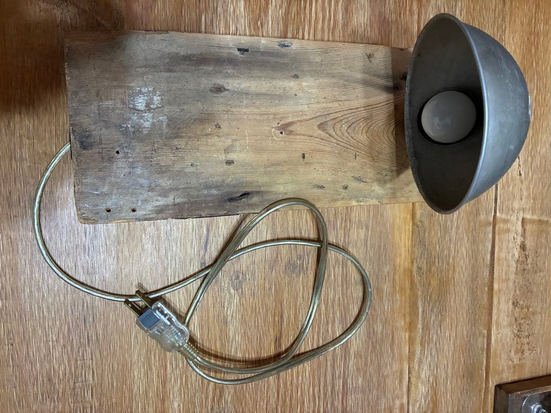 古道具 壁掛けライト 古材 シャビー 古雑貨