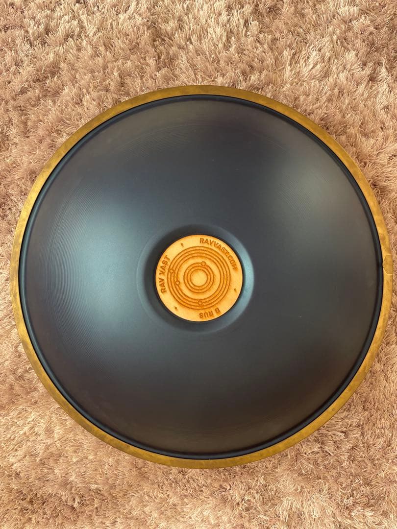 Rav vast / B RUS スケール