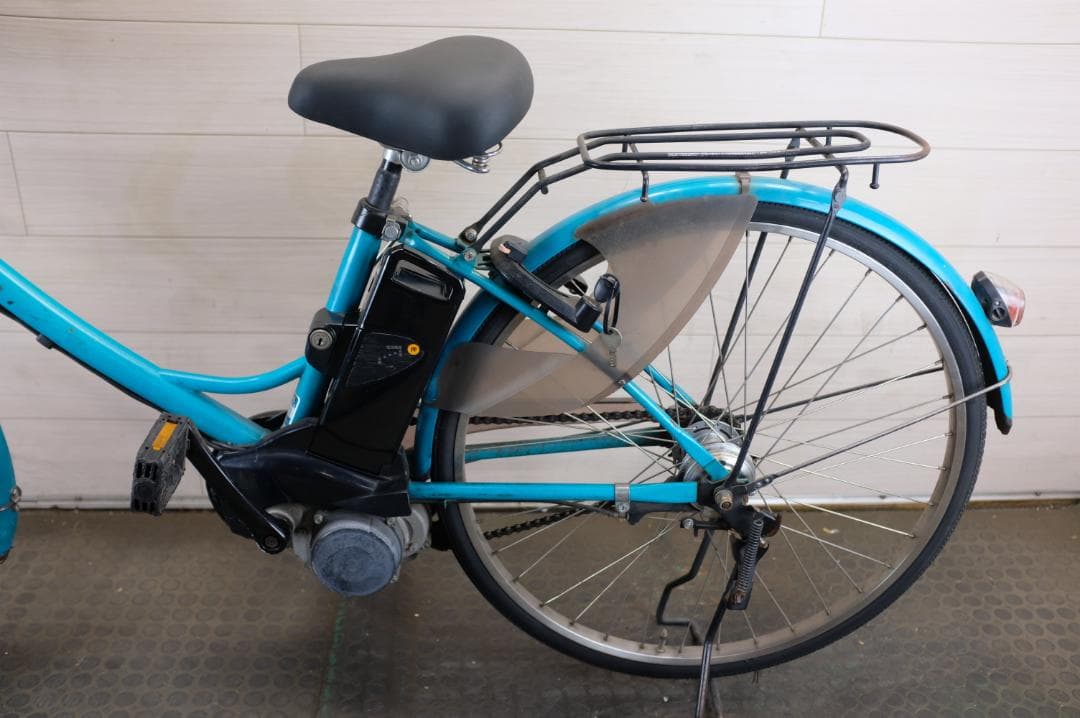 良品パナソニック 　26インチ　3段　8.9Ah（5点灯）充電器あり