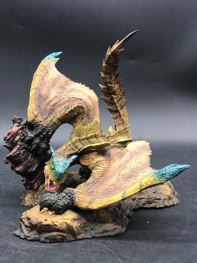 モンスターハンター クリエイターズモデル 轟竜 ティガレックス フィギュア