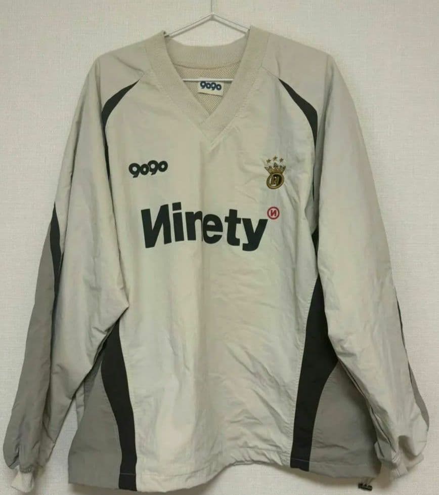 9090ナインティナインティ ナイロンプルオーバー アイボリー L　新品未使用