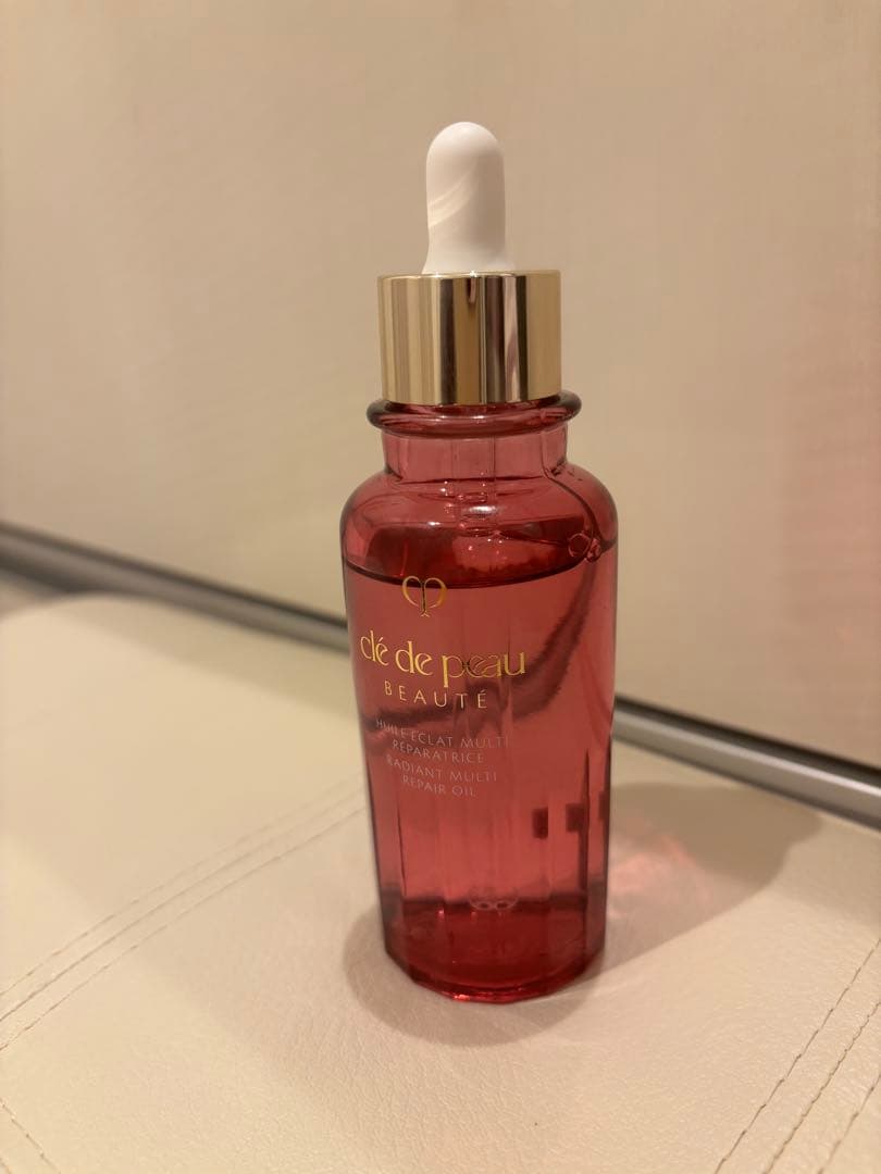 クレドポーボーテ　オイル状美容液