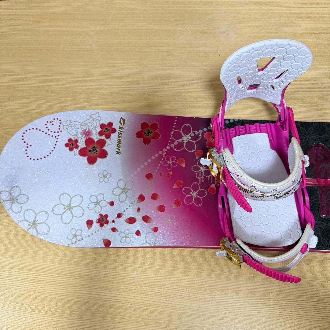 美品　kiss mark レディース　スノーボード3点　143cm かわいい