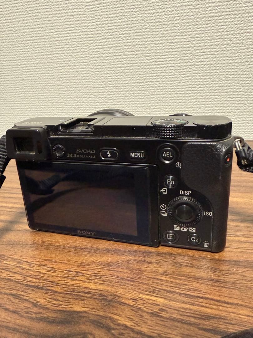 SONY α6000 ミラーレス一眼カメラ 16-50レンズ付き