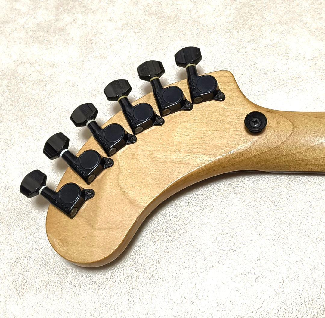 【超美品】ZO-3 芸達者 MB アンプ内蔵ミニギター 専用ソフトケース付