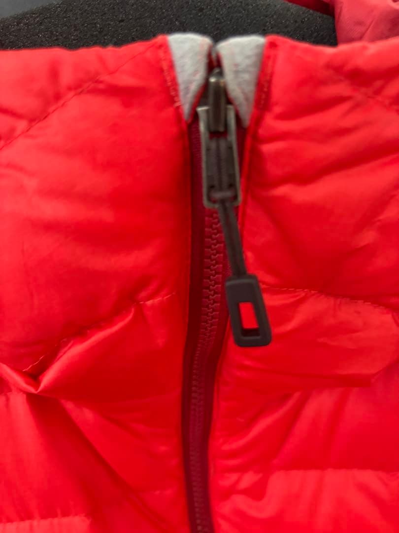 パタゴニア　フード付きダウンジャケット