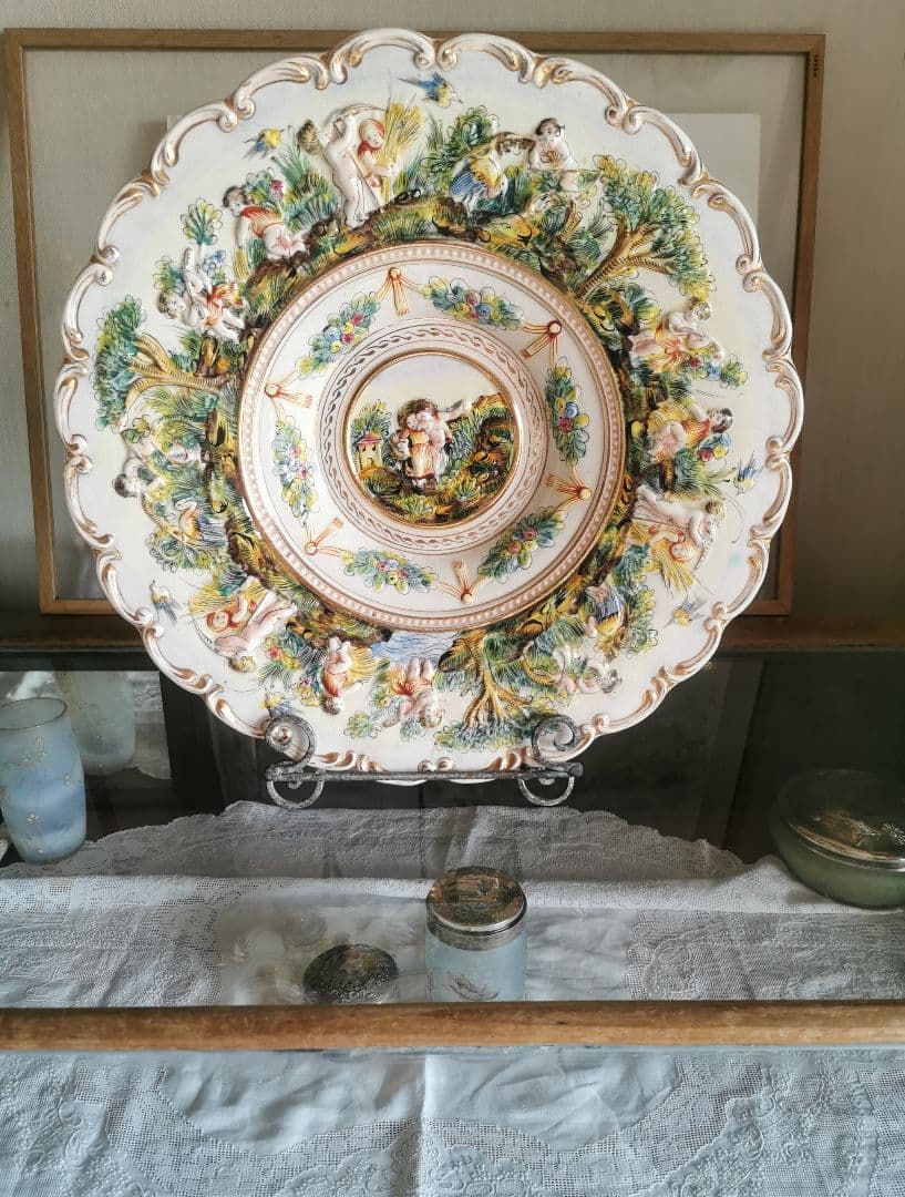 アンティーク カポディモンテ ラージデコレーションプレート 深大皿 子供達の収穫