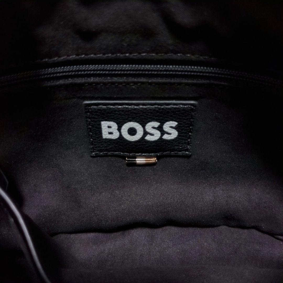 美品◆HUGO BOSS◆2WAY キルティング チェーン ショルダーバッグ 黒