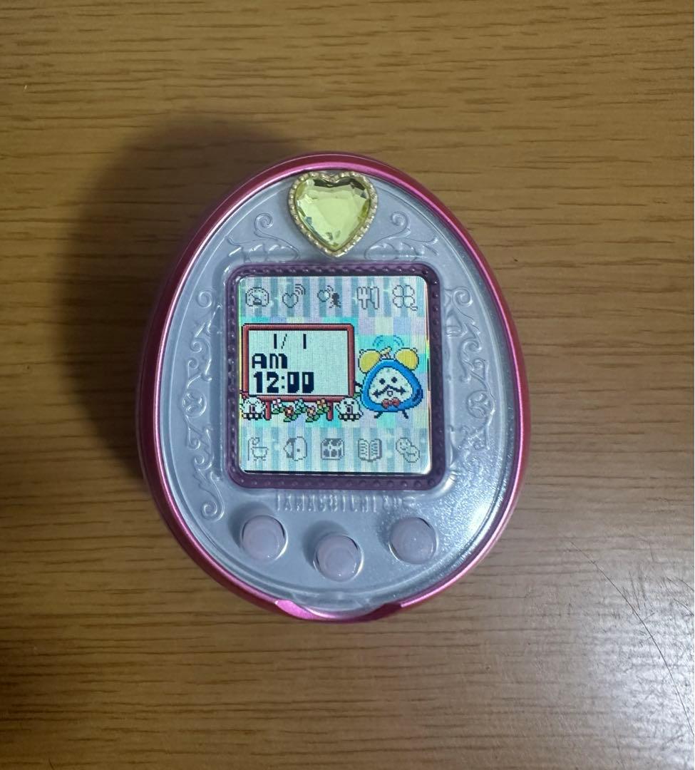 Tamagotchi 4U+ Anniversary ver. パールピンク