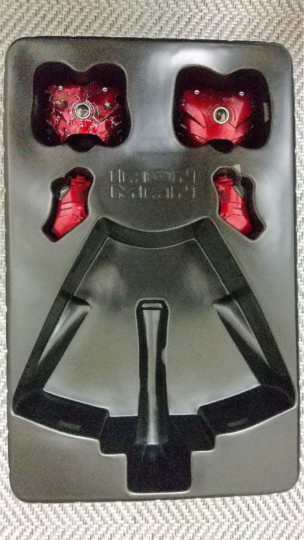 ホットトイズ 1/6 アイアンマン マーク3 バトルダメージ版 台座無し