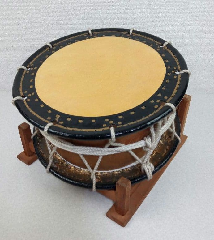 けやき 刳り貫き 締太鼓 台付　*AR17