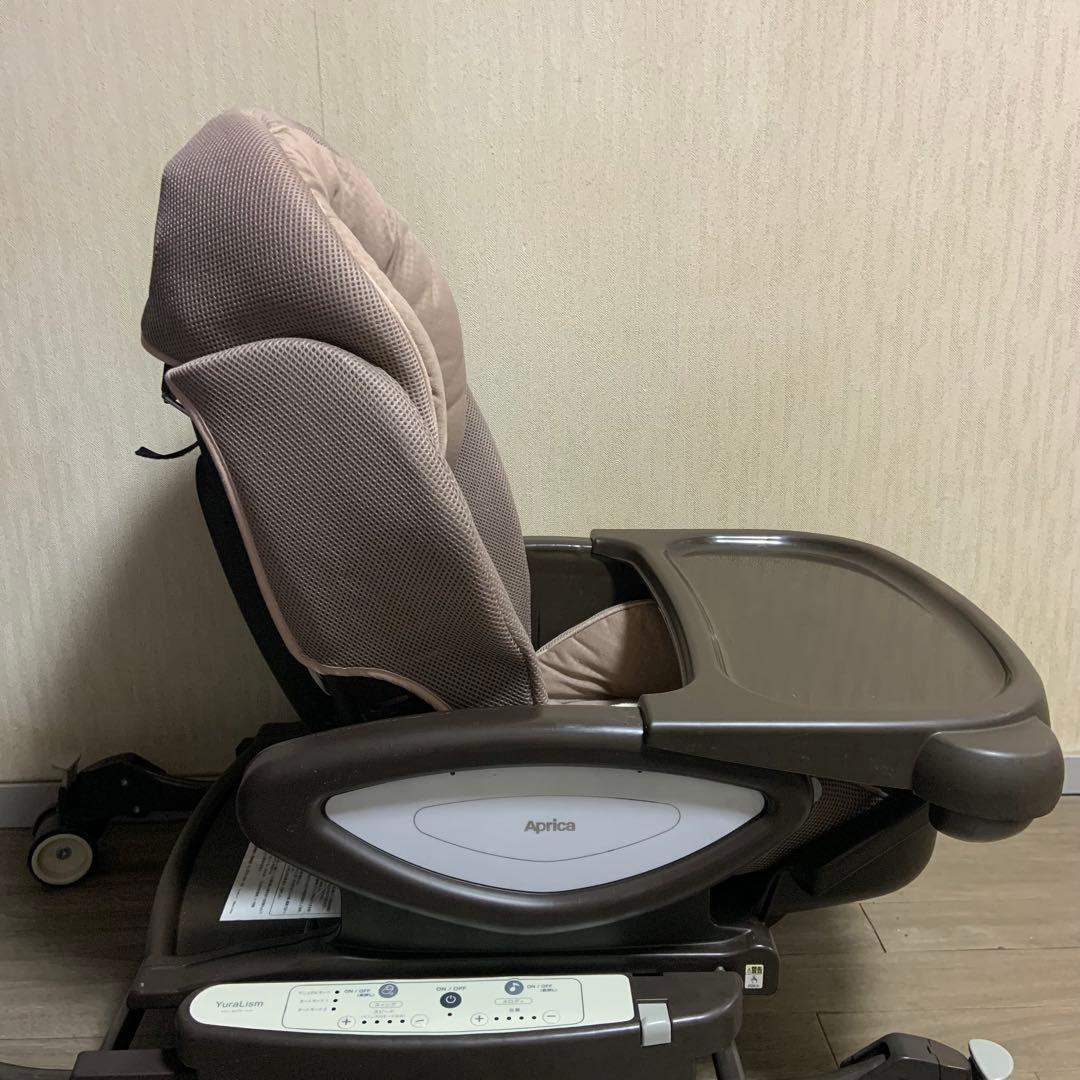 Aprica ユラリズムオートベビーラック・チェア ブラウン