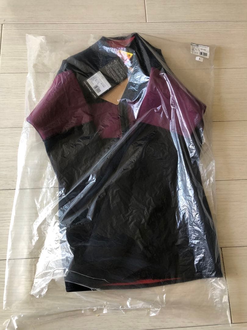 GULL 4mm SKIN JACKETタッパー ブラック/ボルドーLサイズ