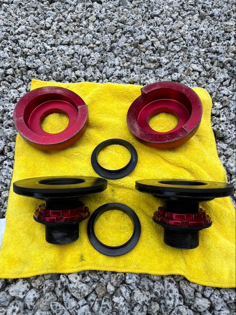 ラルグス　スプリングアダプター Z33 Z34 V35 V36 M35