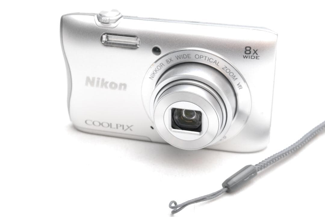 Nikon COOLPIX S3700 (良品）