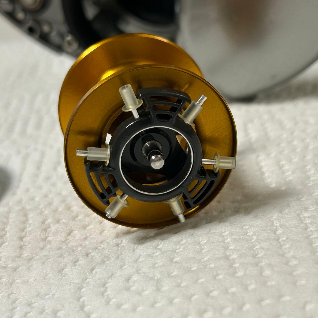 【美品】シマノ 07 メタニウムMg7 右巻き