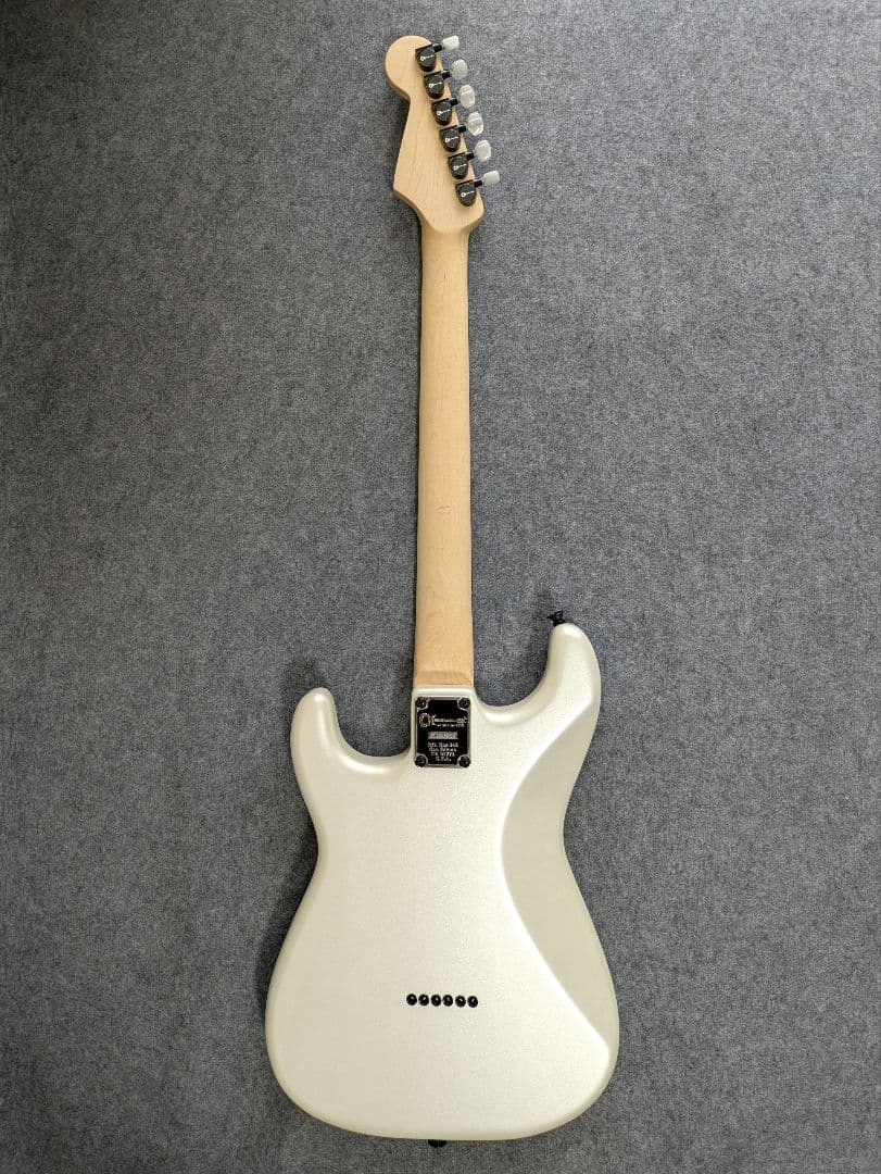 ギター Charvel Jake E Lee Signature Pro-Mod