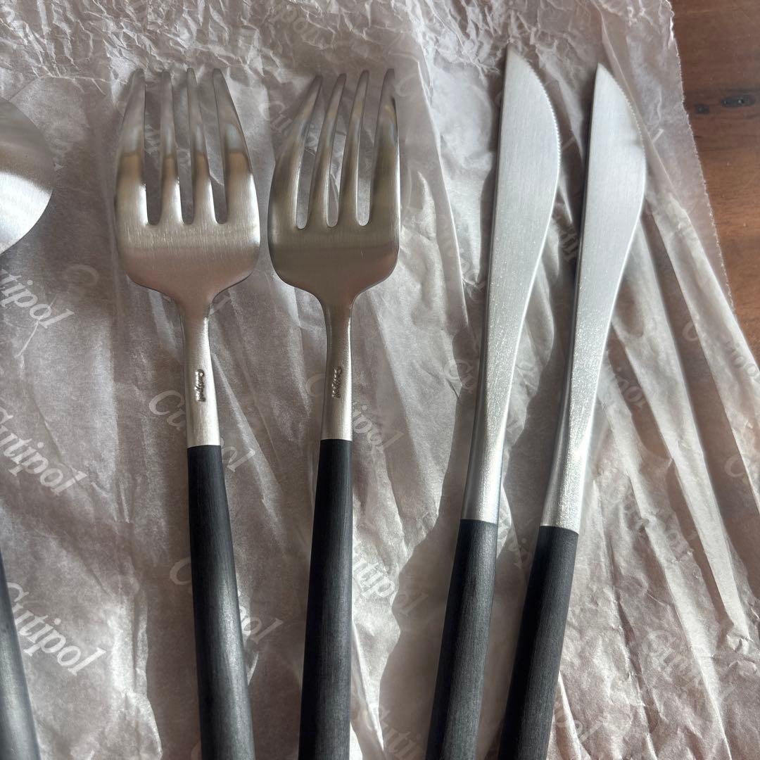 正規品　クチポール　GOA　ブラック＆シルバー　４種×各２