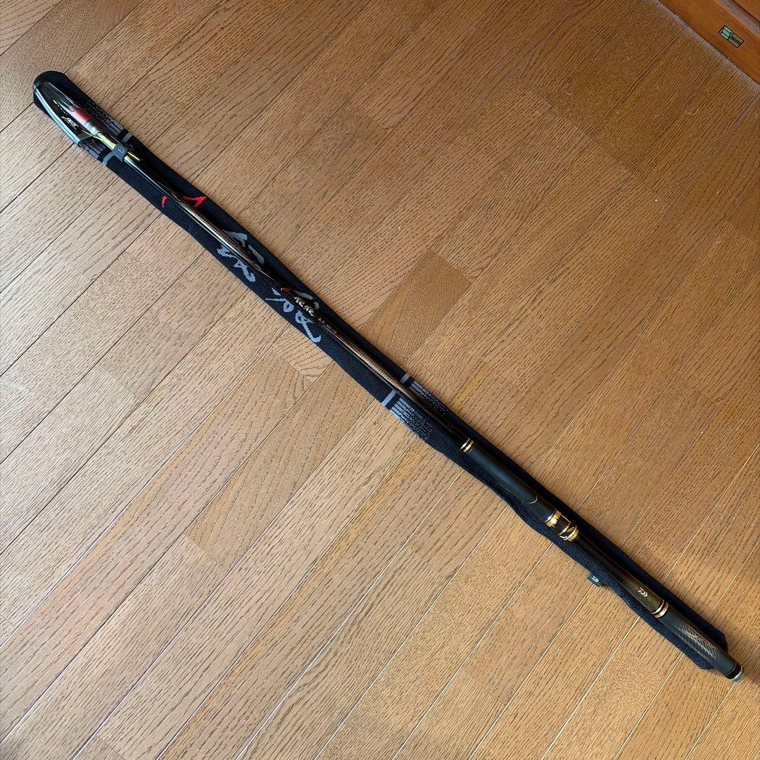 【超美品】ダイワ銀狼王牙AGS 1-53•R