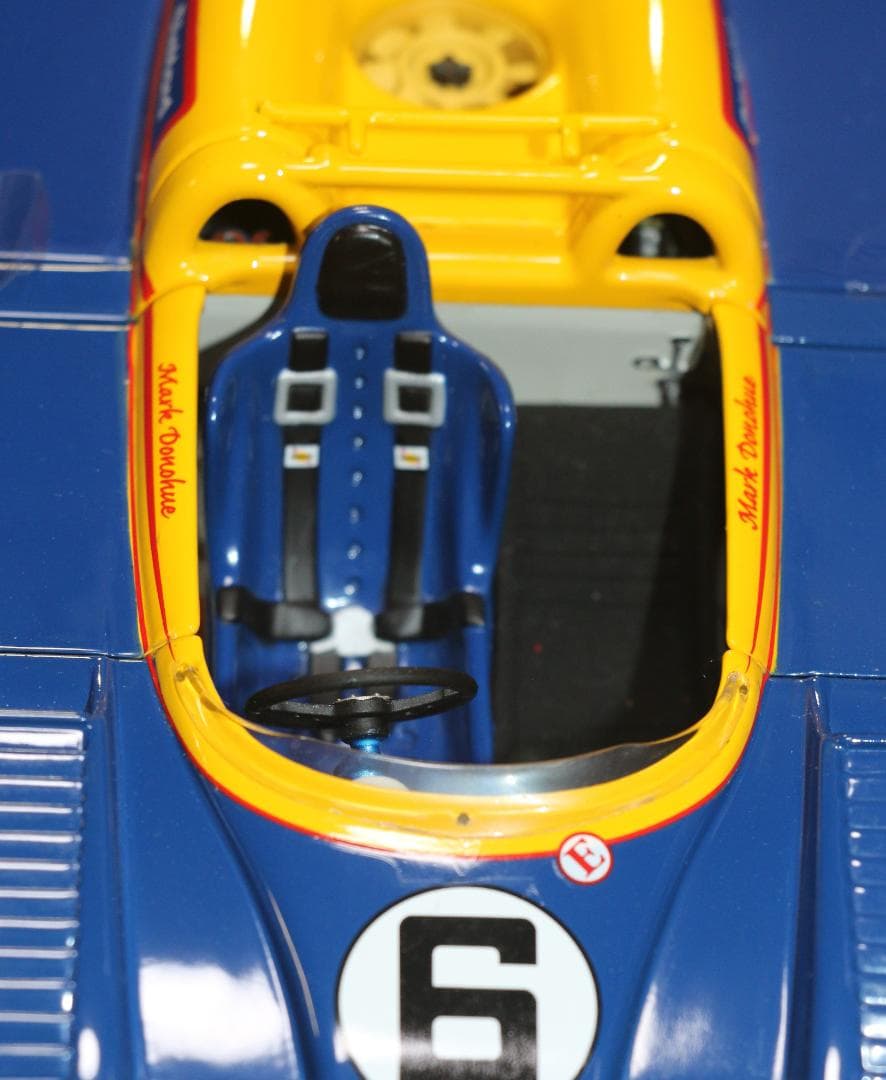 ミニチャンプス製　ポルシェ９１７／３０　１９７３年カンナムチャンピオン　1/18