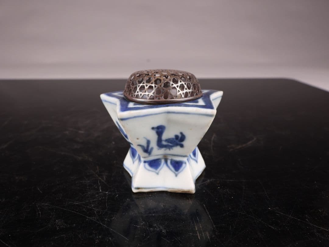 K1751 香炉 星形 染付 鳥文 純銀 透かし火舎 香道具 箱付き【】