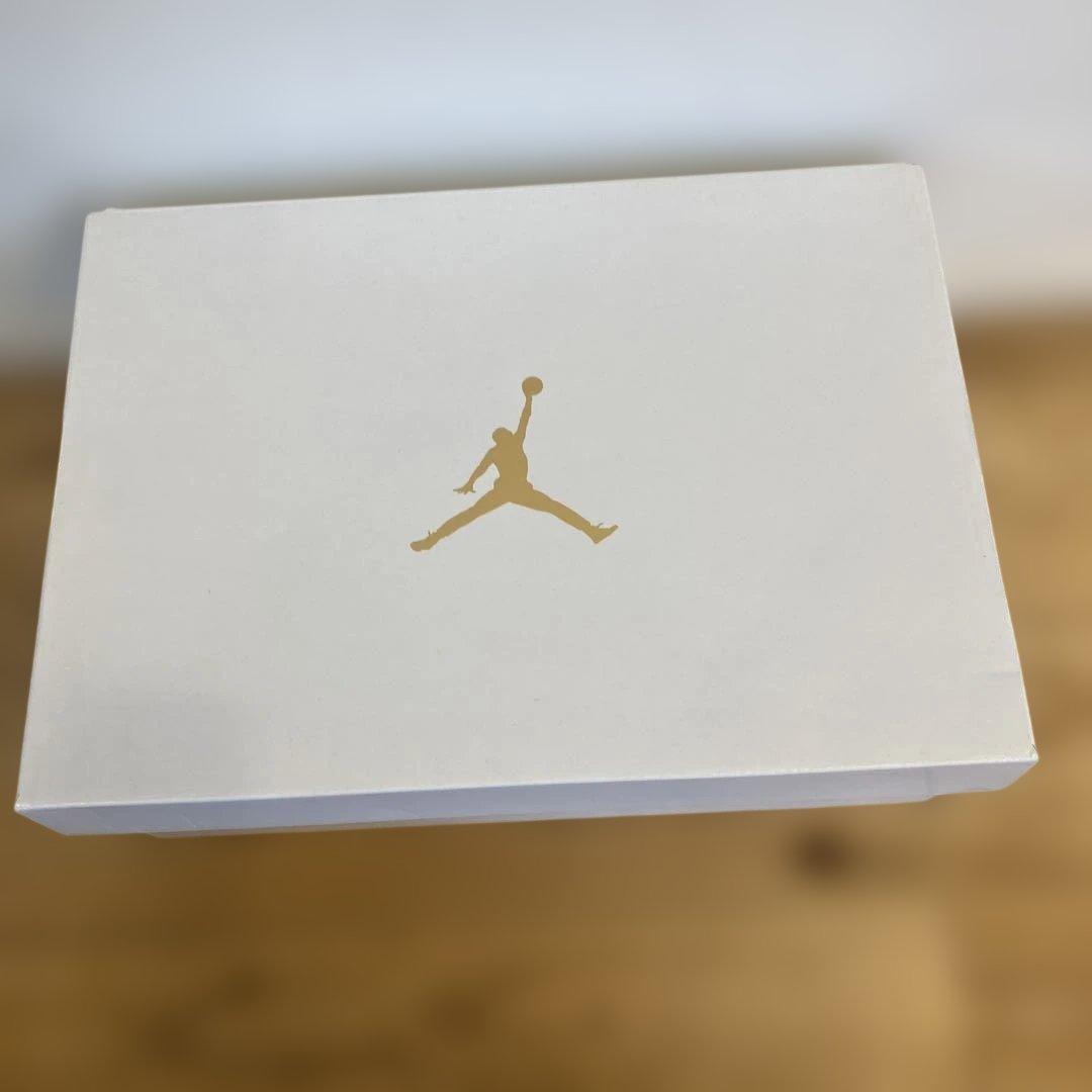 【新品】WMNS Air Jordan 1 Mid Black GYM RED