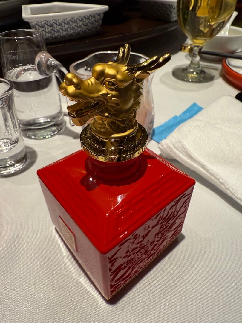 瀘州老窖 大封典藏 沈香型白酒 52度 100ml 12本セット