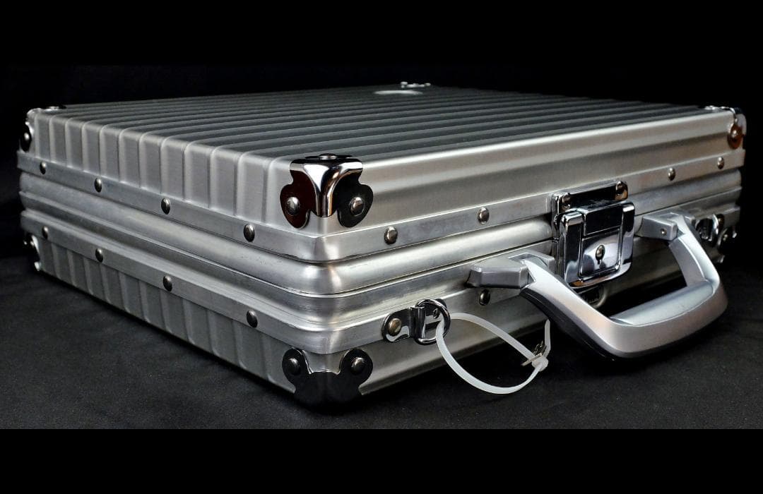 リモワ918.25『ルフトハンザ』ALUスリム『ピッコロ』スクエアケース 激レア