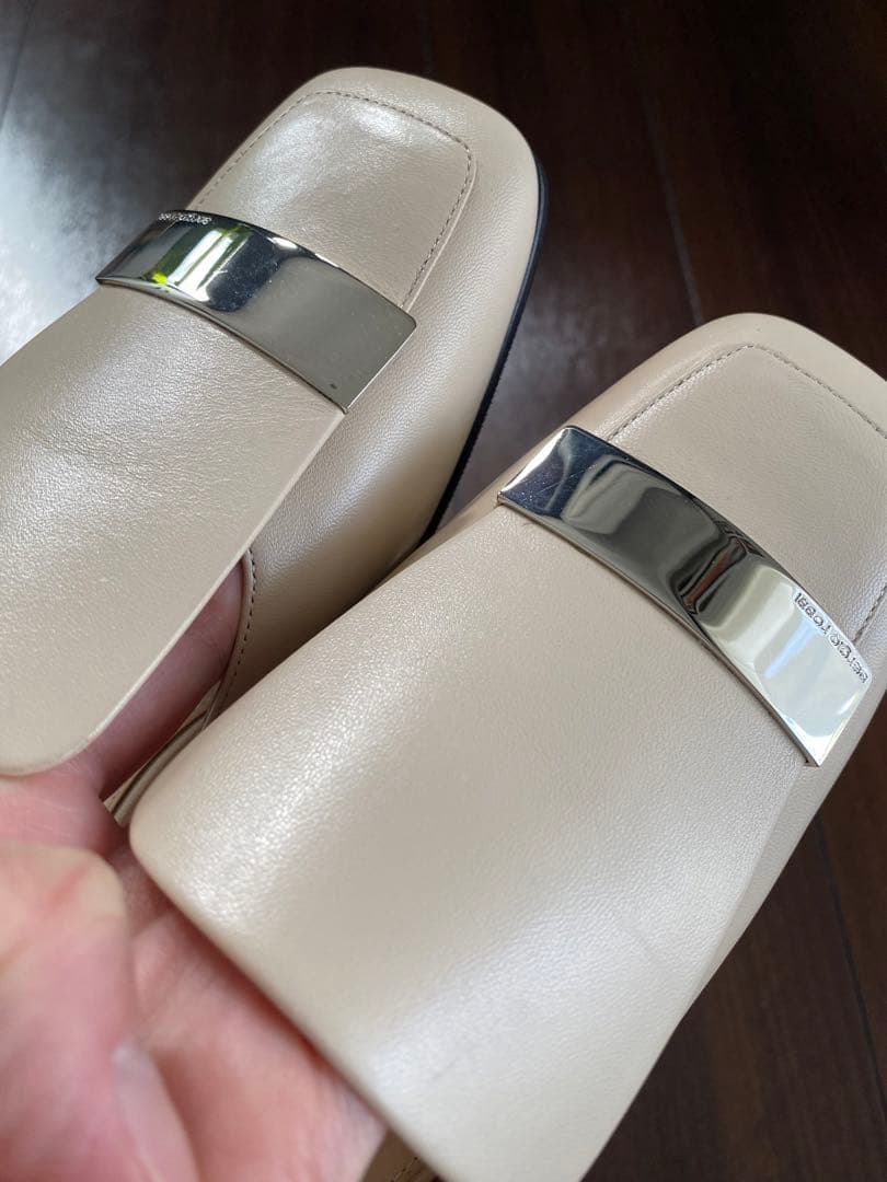 セルジオロッシsr1 ミュール