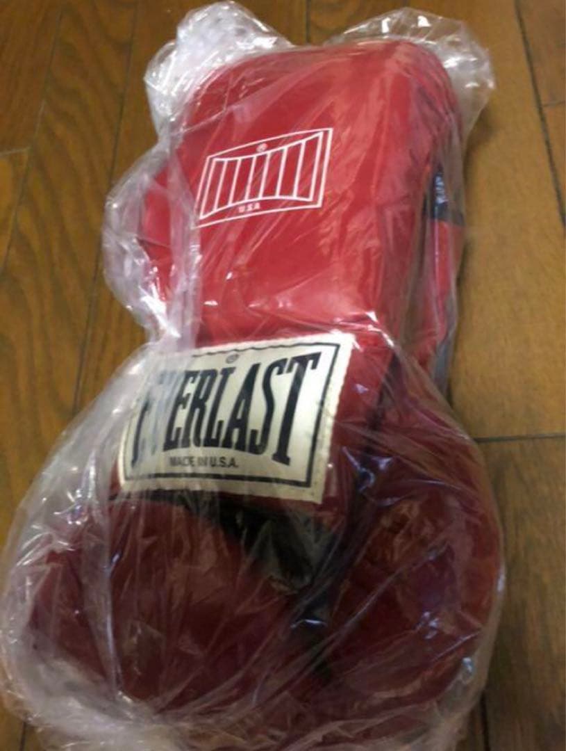 超希少　エバーラスト EVERLAST 8オンス　公式試合用グローブ　新品