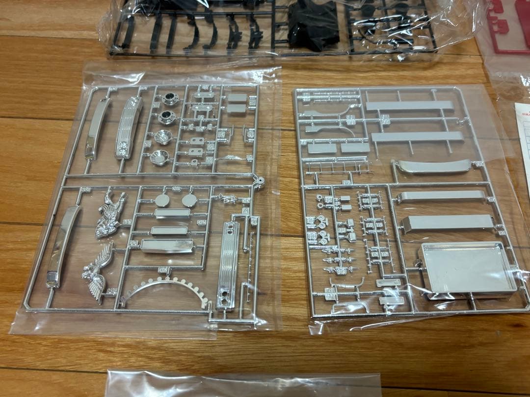 アオシマ 1/32 初代デコトラ 1976年 流れ星 平ボディタイプ 未組立