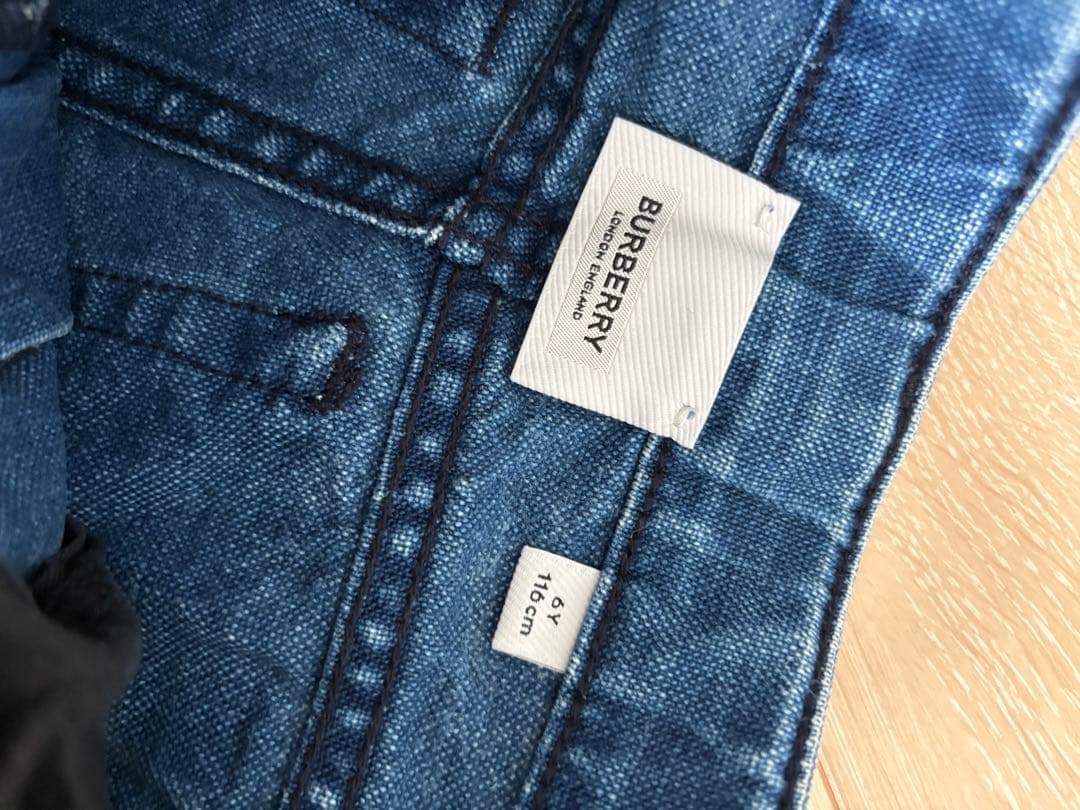 Burberry デニムパンツ6y 116㎝