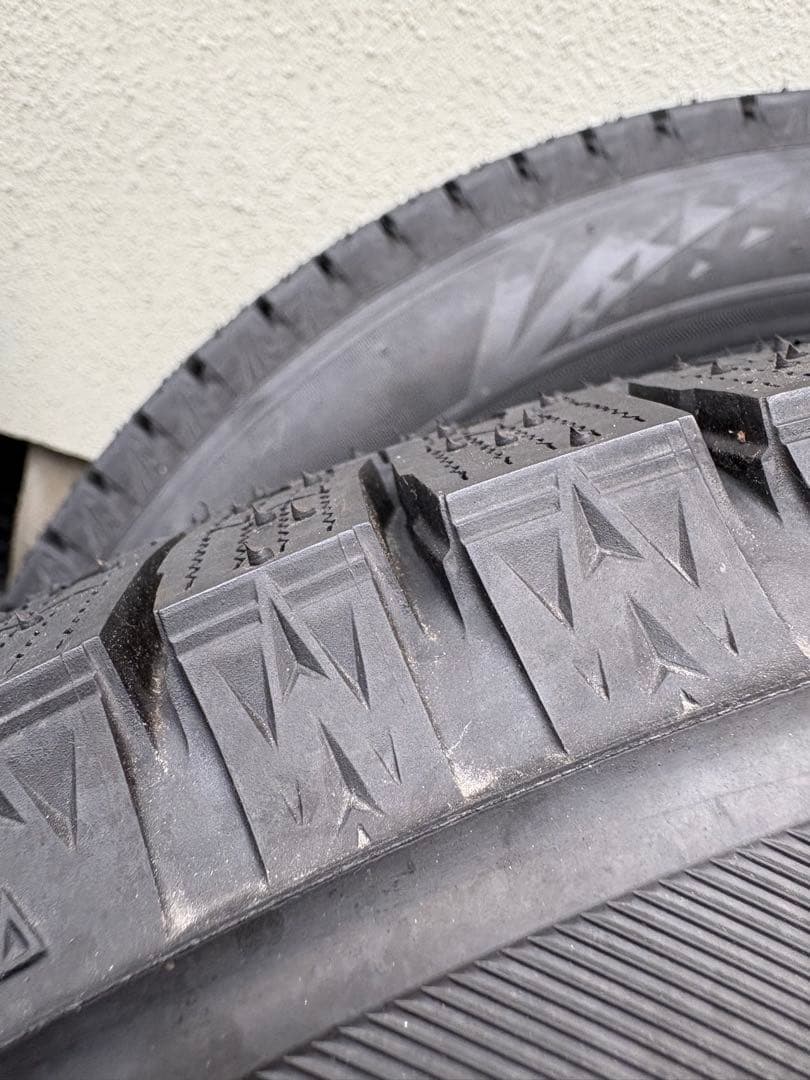 BRIDGESTONE BLIZZAK VRX3 205/65R16（新品未使用