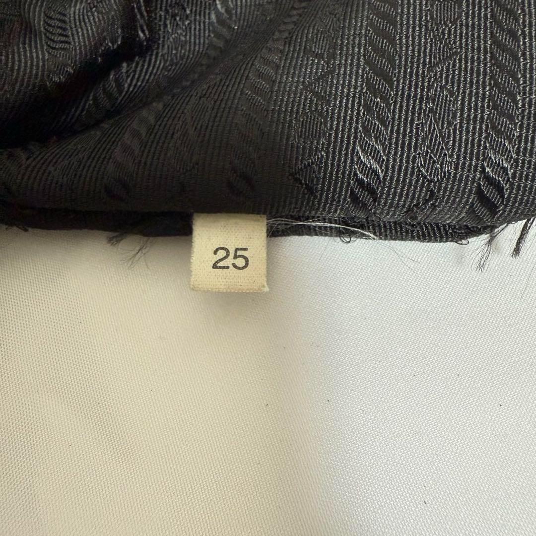 PRADA プラダ ショルダーバッグ メッセンジャー クロスボディ ボディバッグ