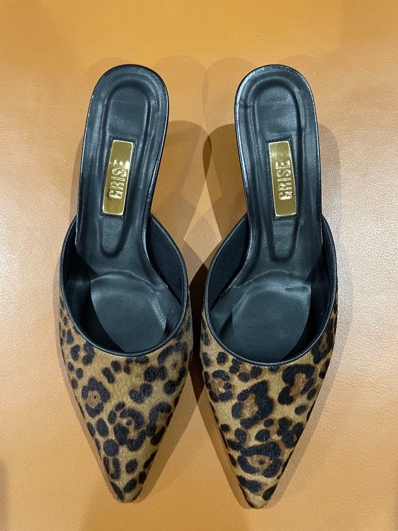 GRISE⭐︎4.5cmレザーポインテッドミュール【未使用品】