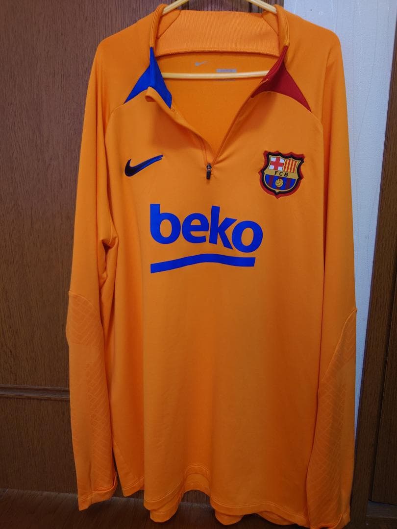 バルセロナ 21/22 DF ストライクドリルトップ＆ DF ストライクパンツ