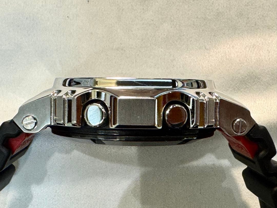 G-SHOCK GMW-B5000-1JF メタルシリーズ