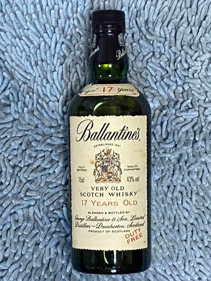 お値下げ未開封 バランタイン17年スコッチウイスキー750ml 43度古酒箱無し