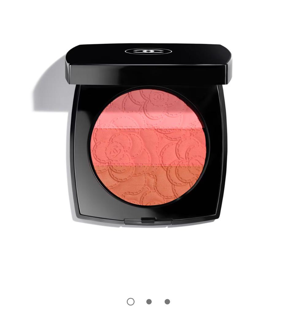 新品未使用　カメリア フトゥラ パウダーチーク トリオ