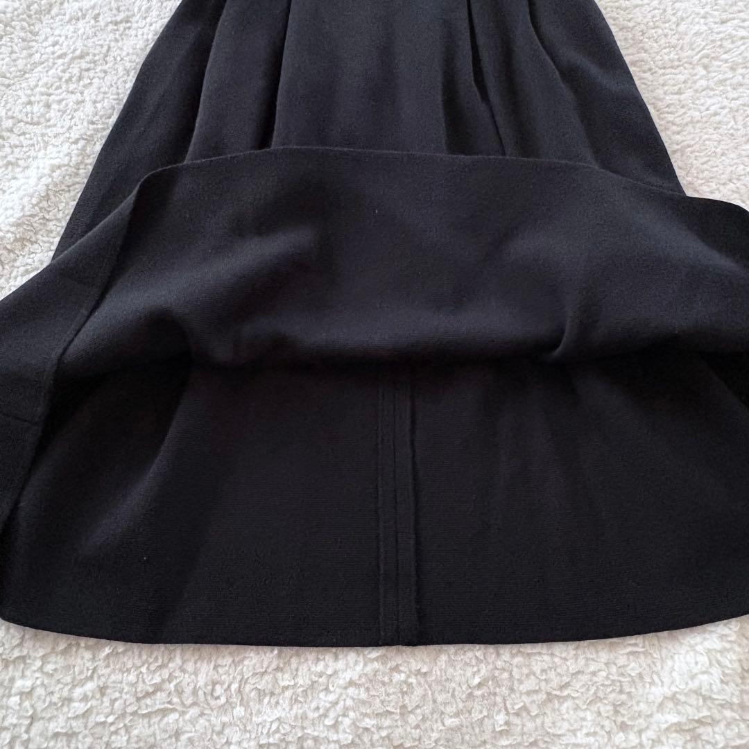 美品✨フォクシー 襟付き ニットワンピース ノースリーブ フレア 黒