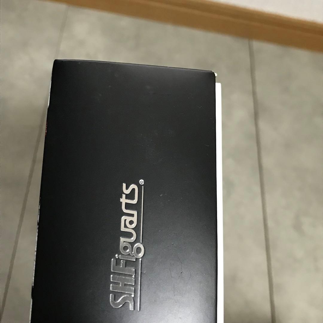 仮面ライダーカブト　ハイパーフォーム 真骨彫製法　フィギュアーツ