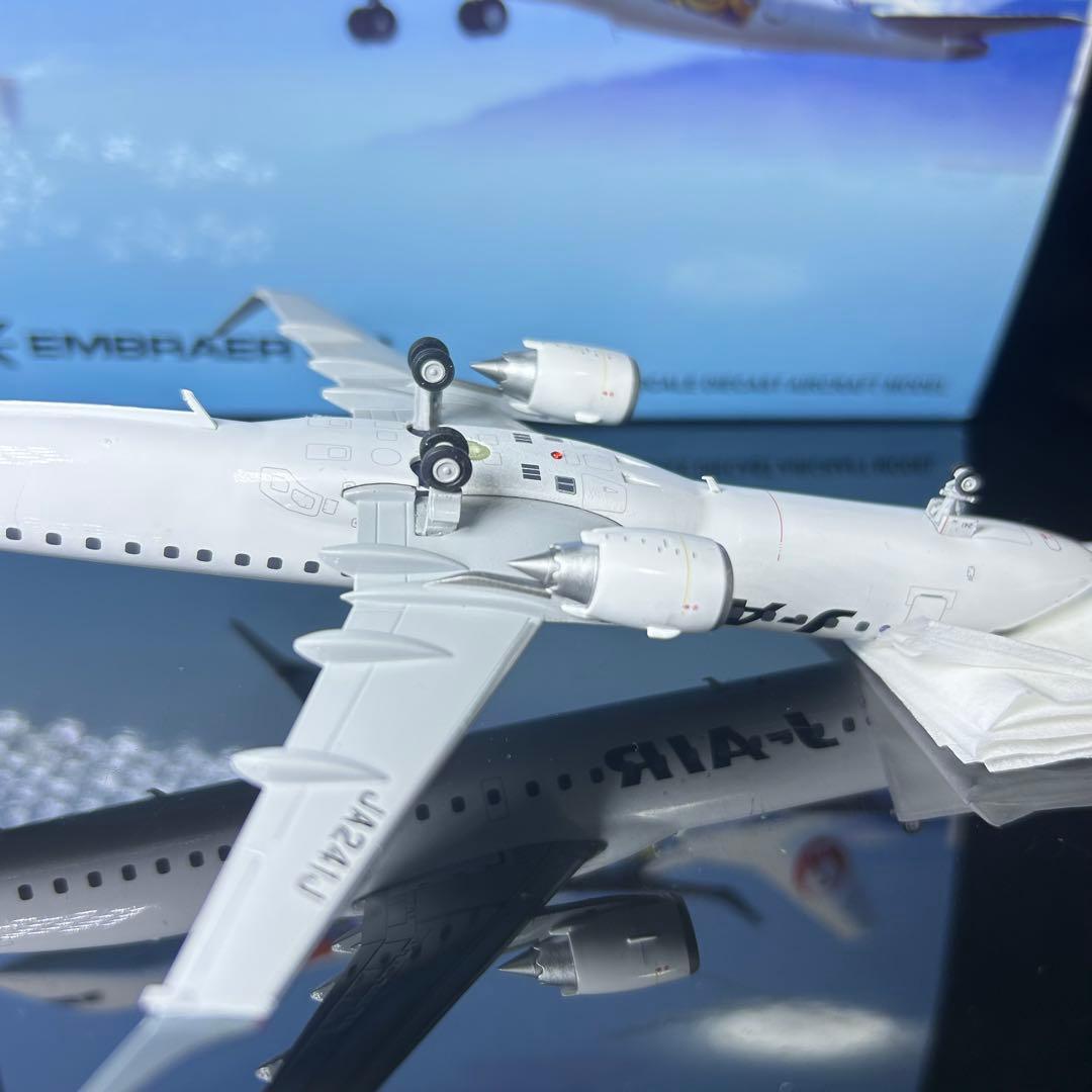 Jcwings J-AIR E190 JA241J 1/200 日本航空