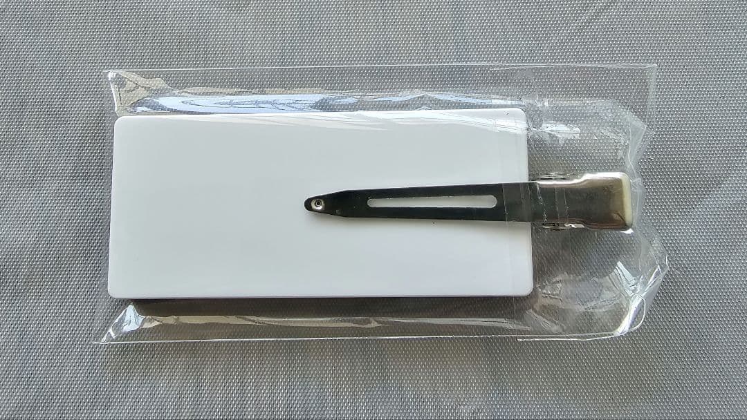 鬼滅の刃　柱展　冨岡義勇　オーロラアクリルチャーム　アクリルマルチクリップ