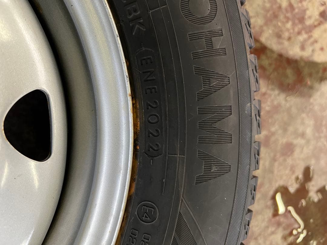 アイスガードiG60 155/70R13 22年製造 4本セット ホイール付き