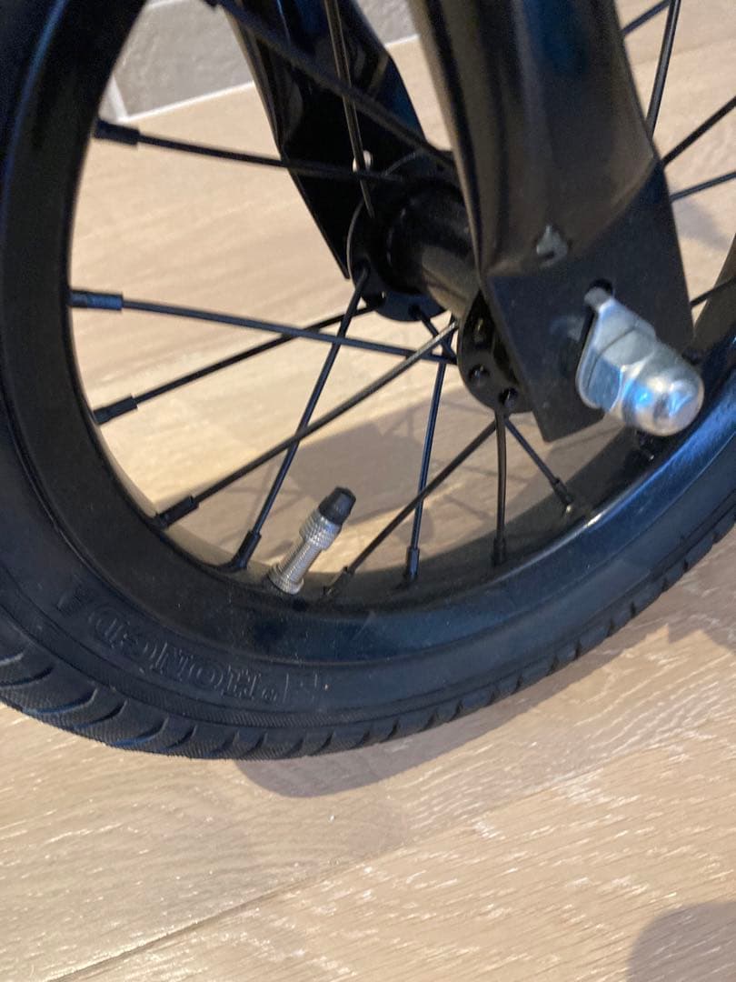 SPARKY スパーキー　キックバイク　ピンク　ブレーキ　スタンド付