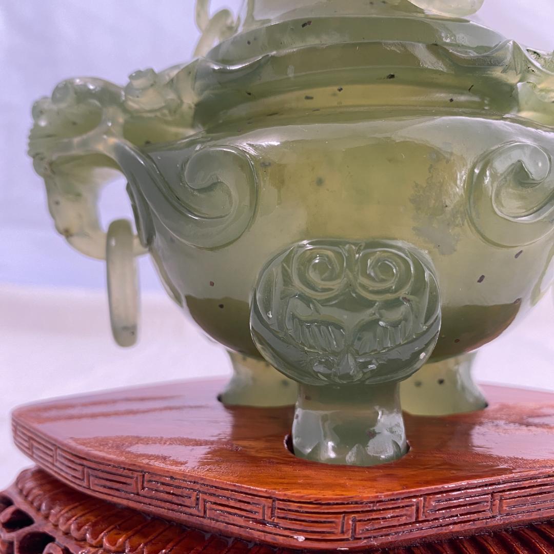 翡翠（ヒスイ）天然石　新山玉炉　龍の香炉　81年ポートピア天津物産展