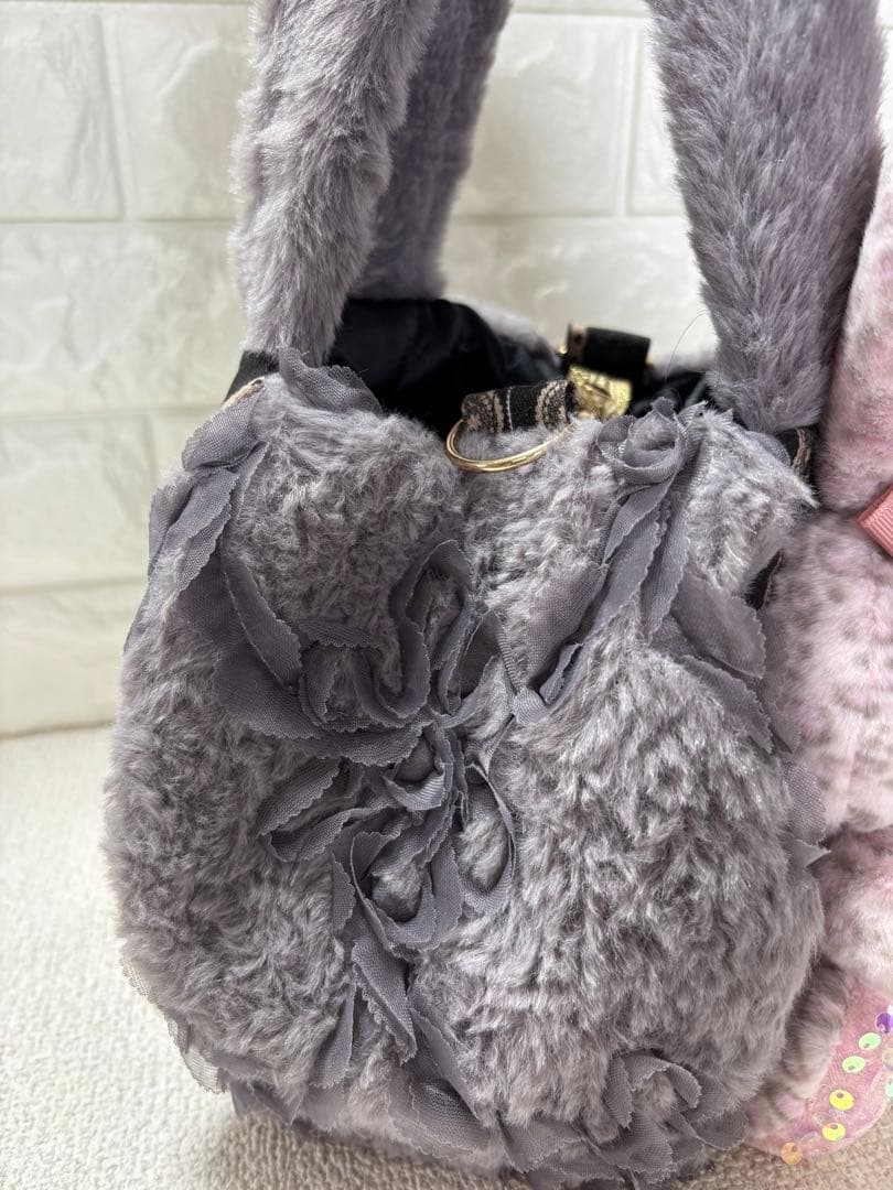 黒*こ様 コヤンイサムチョン　ファーバッグ　グレー　クラウディちゃん　ヒョウ柄う